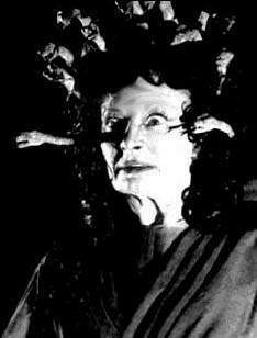 La Medusa de THE GORGON (1962),
 el primer monstruo femenino
 de la Hammer