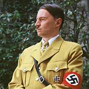El Hitler de Robert Carlyle