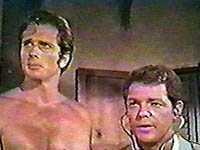Ely con James MacArthur en PRIDE OF THE LION